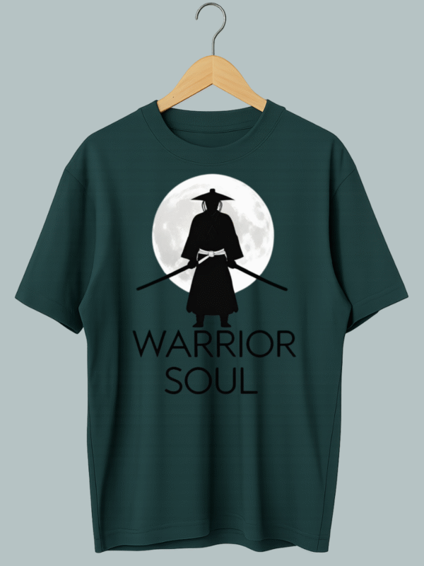 Oversized streetwear T-shirt with ‘Warrior Soul’ graphic featuring samurai design, bold and spiritual fashion.